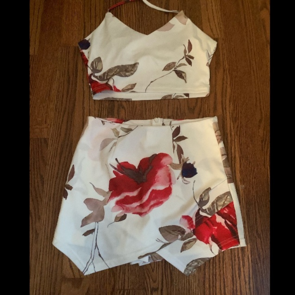 floral set with shorts and crop top